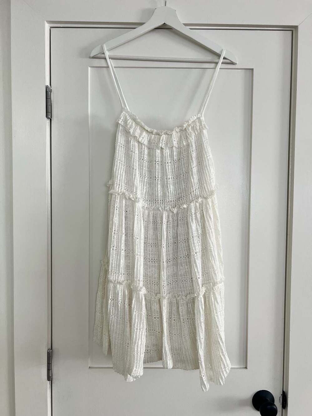 Zara White Textured Ruffled Tiered Babydoll Dress Size M
